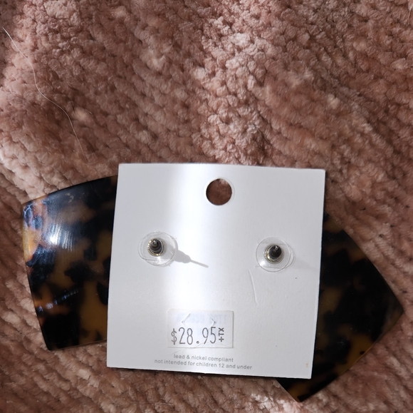 And then large earrings - Picture 2 of 2